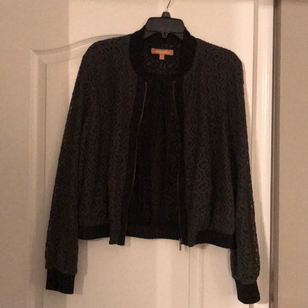 NWOT lace olive green bomber jacket